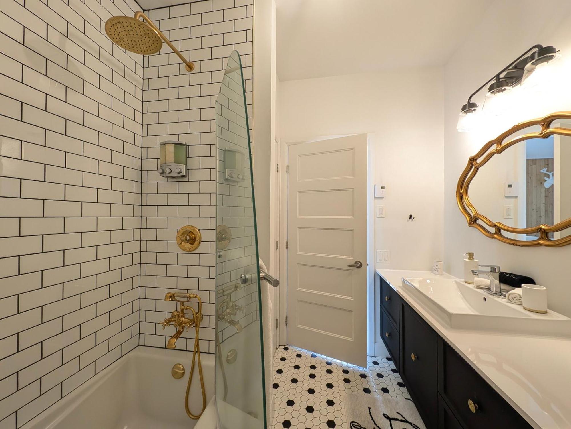 La Vie Est Belle: Free Parking, Gym, Rooftop Terrace Quebec City Ngoại thất bức ảnh